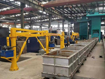 Operatore singolo del manipolatore di casting in acciaio fuso